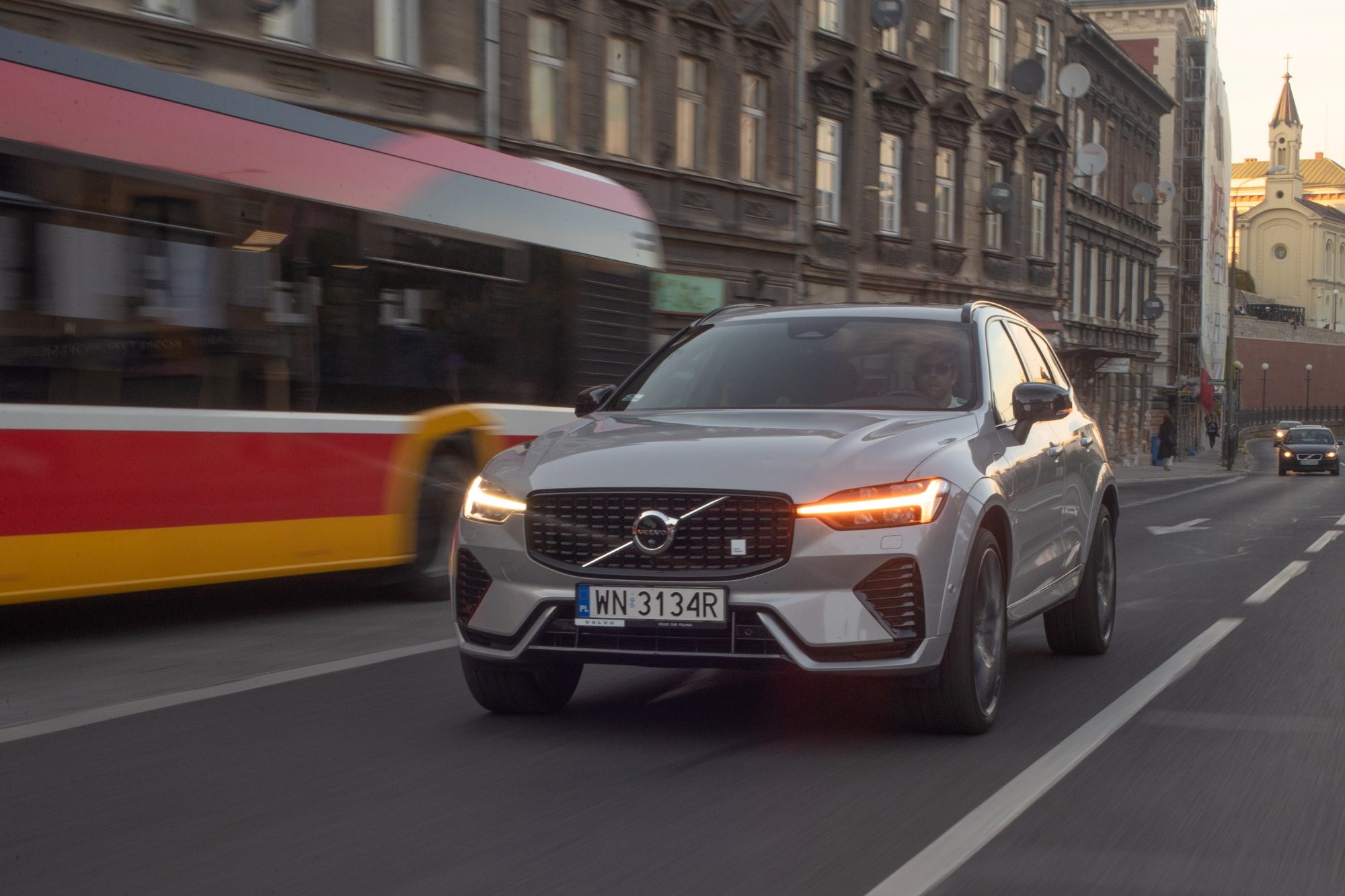 Volvo XC60 Polestar w centrum miasta