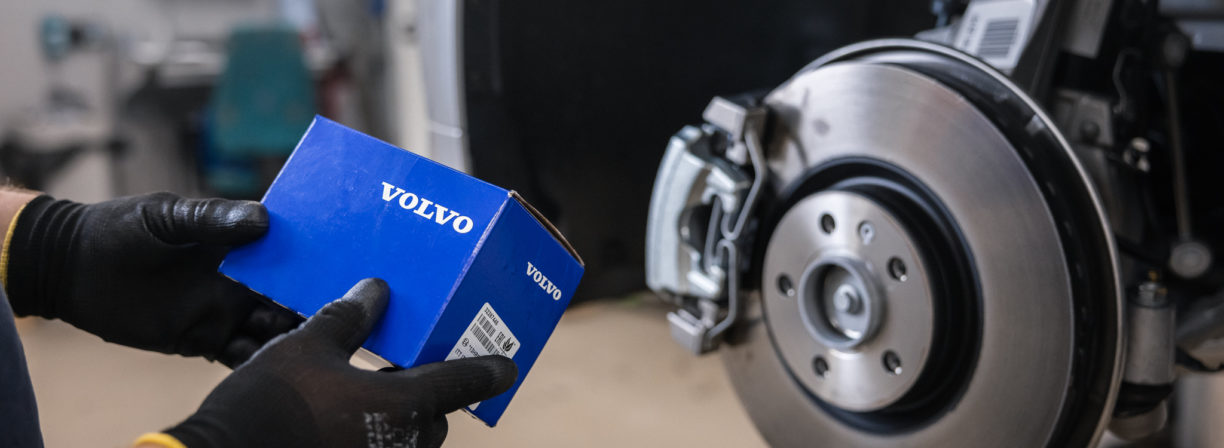 nowe klocki hamulcowe montowane w Volvo Nova Łódź
