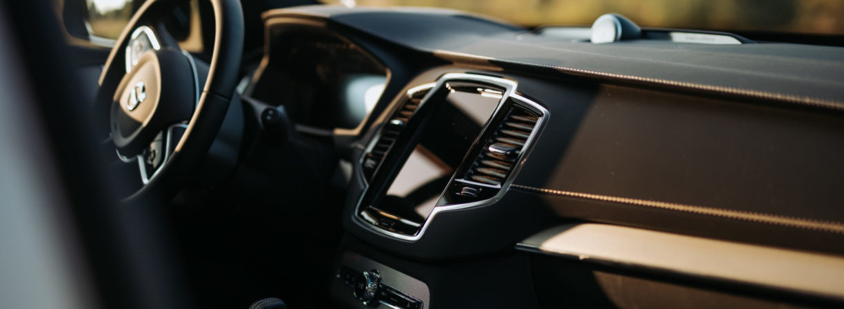 Czterostrefowa klimatyzacja w Volvo XC90 T8