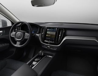 XC60, tapicerka tekstylna City Weave w tonacji czerni (Charcoal), wnętrze w tonacji czerni (Charcoal)